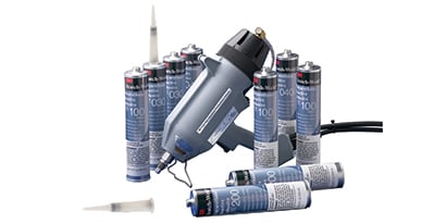 Reactive hot melts possess the properties of both hot melt and reactive one-part adhesives. Image of 3M polyurethane reactive hot melt products.
